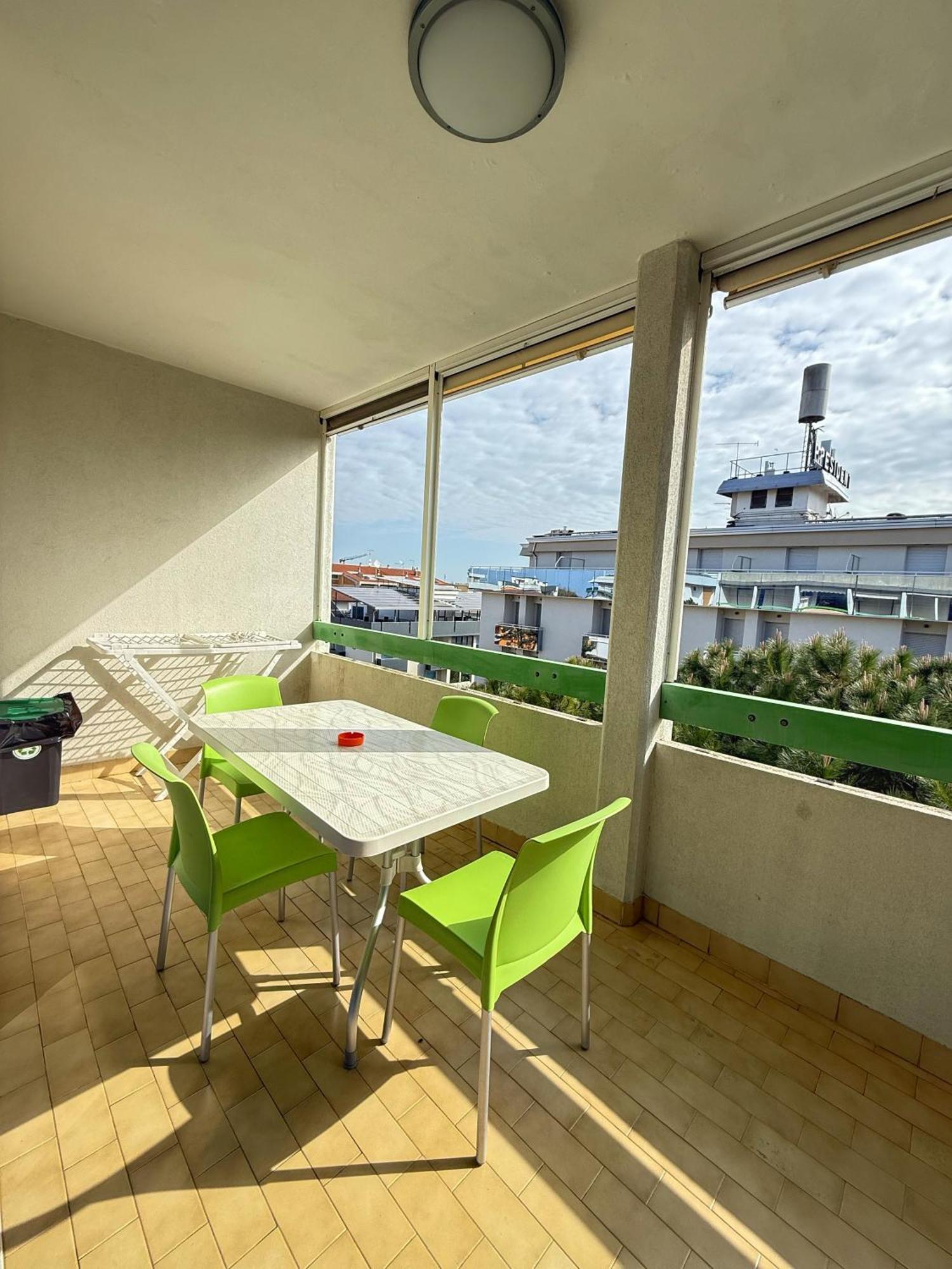 Grazioso Appartamento N 66 A Bibione A 100 Mt Dal Mare Extérieur photo